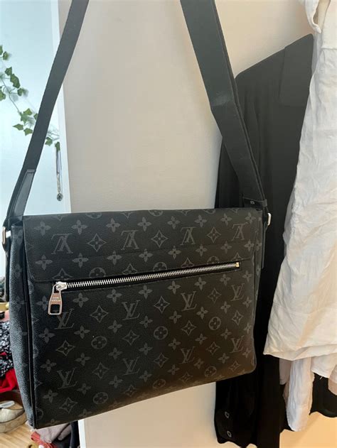 sacoche louis vuitton kijiji|louis vuitton boutique en ligne.